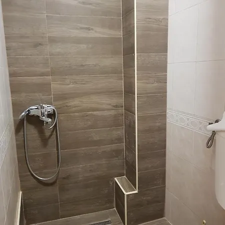 Royal Garden & Gastronomy Apartment Budva